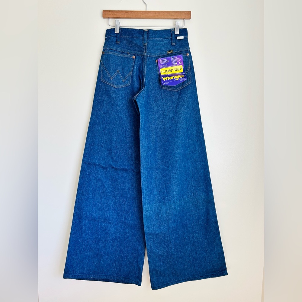 **SOLD** VINTAGE 70s Deadstock Wrangler Super Star Flare Jeans - Picture 1 of 11